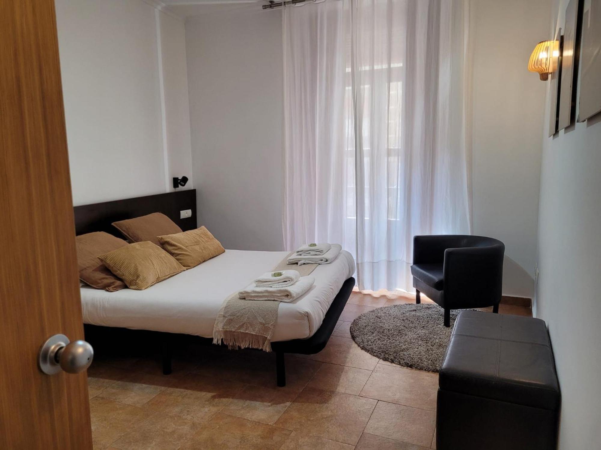 Living Valencia Apartments - Merced Zewnętrze zdjęcie