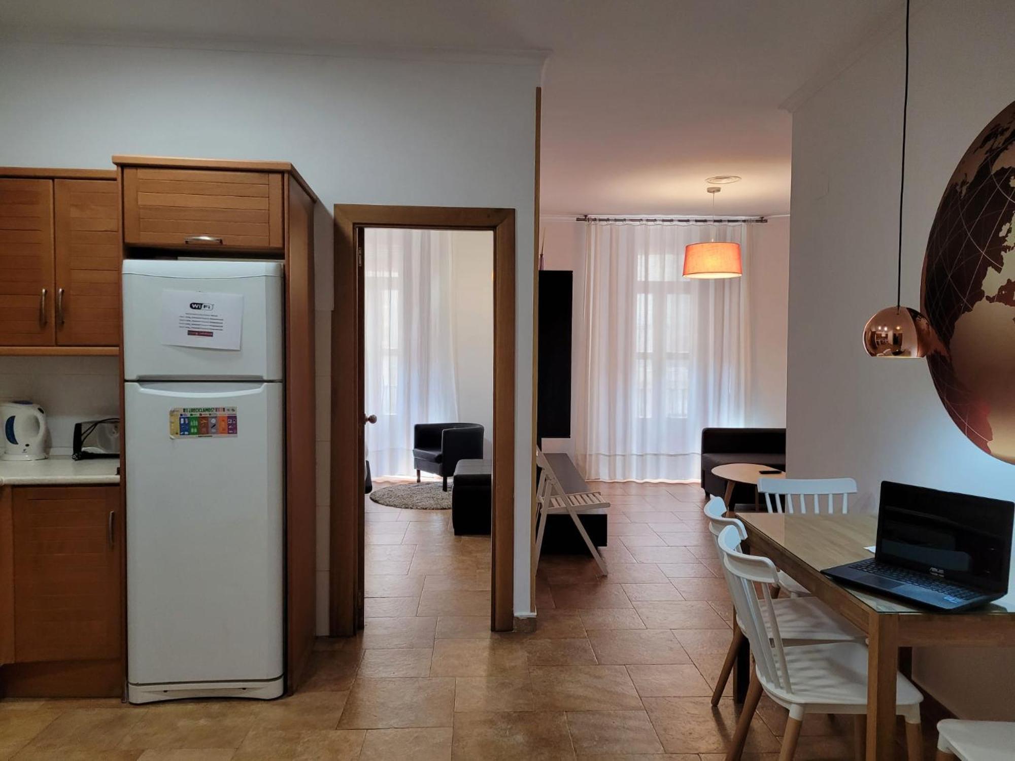 Living Valencia Apartments - Merced Zewnętrze zdjęcie