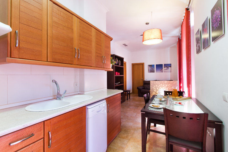 Living Valencia Apartments - Merced Zewnętrze zdjęcie